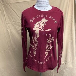 Vintage Disney Store Women's Long Sleeve Top Sleeping Beauty XS
